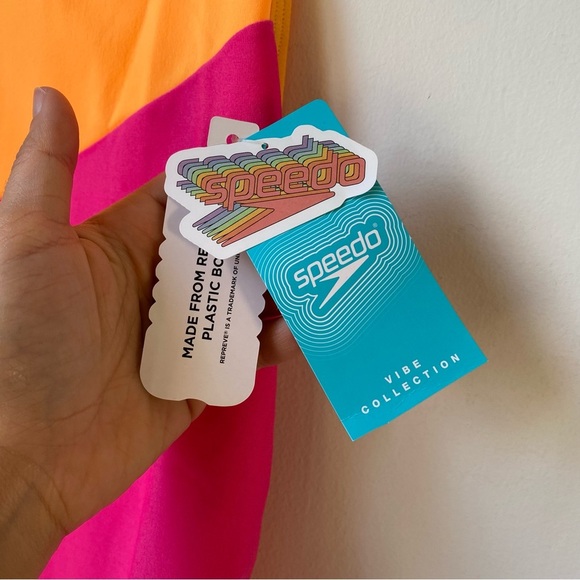 Speedo NWT Womens Swimwear - Pink and Orange size small - Picture 9 of 9